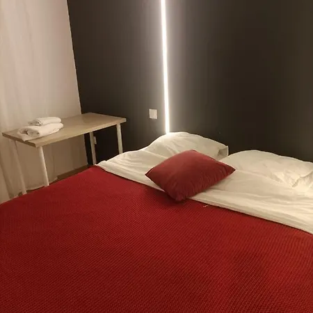 Apartman Petit 201 *