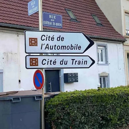 Petit 201 * מולהאוס