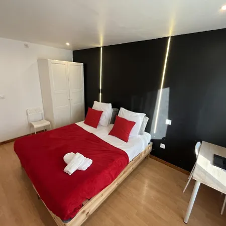 Petit 201 *